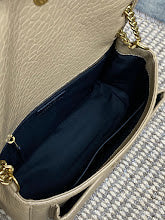 Premium Women's Shoulder Bag - Designer Luxury Fashion Accessory - NM3420