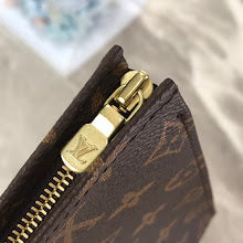 Premium Women's Tote Bag - Luxury Designer Fashion Handbag - NM4395