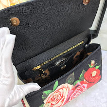 Chic Women's Crossbody Handbag - Luxury Premium Designer Style - NM7119