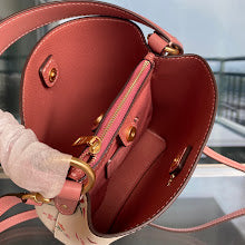 New Designer Iconic Shoulder Bag - Luxury Women's Premium Fashion - NM6424