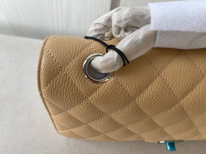 Zivas Charm Modern Edge Everyday Handbag (Everyday Luxury Essential) – Back View