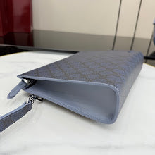 Luxury Signature Top Handle Bag - Elegant Women's Designer Handbag - NM4025
