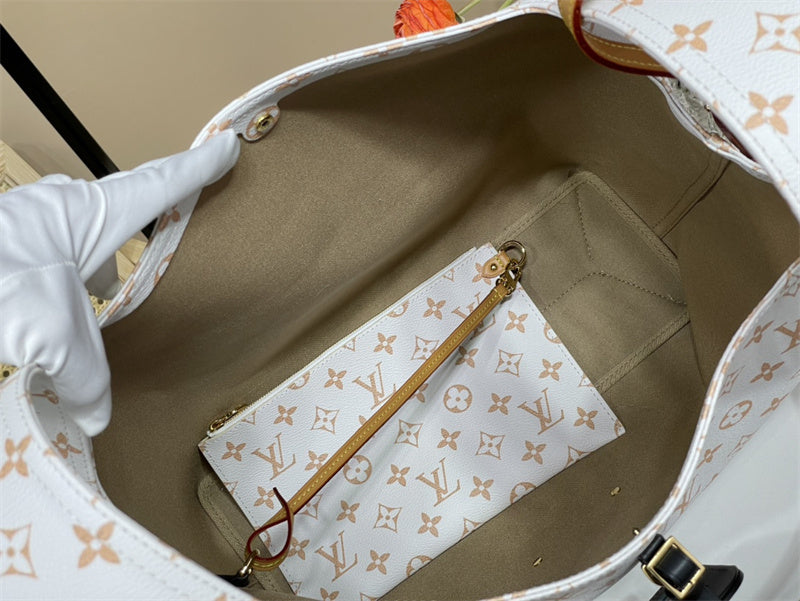  Essential top-handle bag front view 19