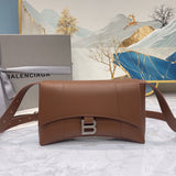 Zivas Charm Contemporary Flair Statement Handbag (Versatile Style Statement) – Angled View