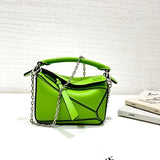 Ziva's Charm handbag – detail view (13.5cm*5.5cm*8.5cm)