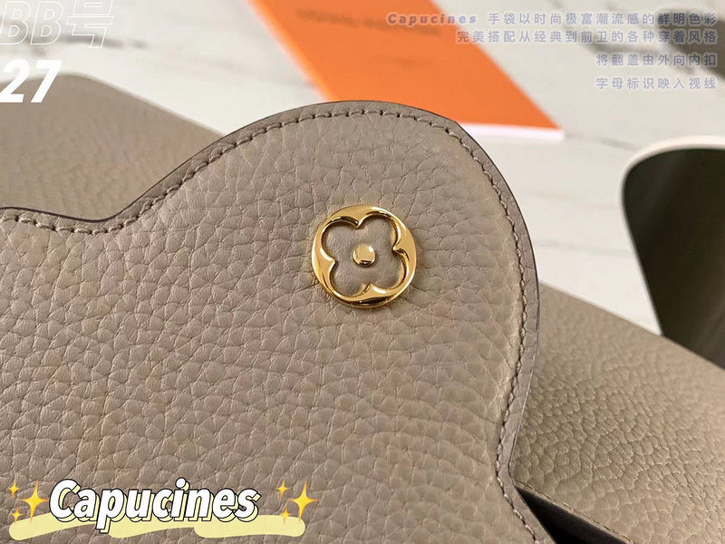 Handle and strap detail of signature elevated women's handbag – women's everyday handbag