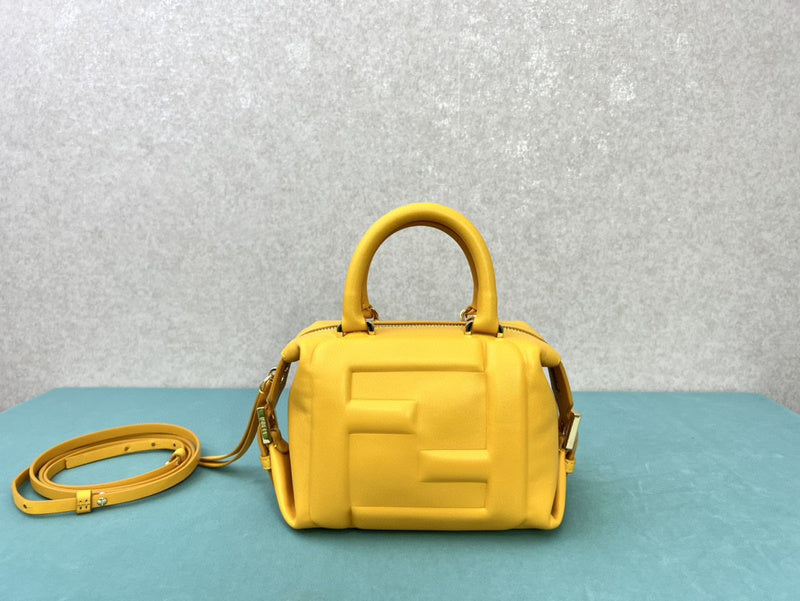 Ziva's Charm handbag – front view (16.5cm*13.5cm*9cm)