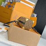  Structured satchel carried on shoulder