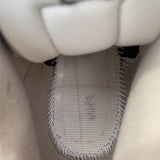 Nike Men's & Women's Luxury Low-Top Trainers — Style 237 hardware detail