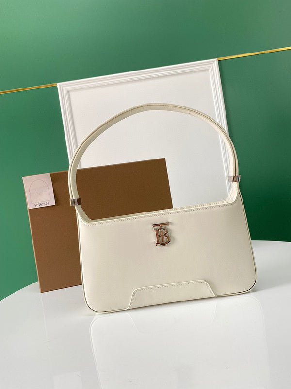 Ziva's Charm handbag – front view (one versatile size)