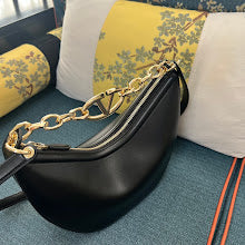Chic Women's Crossbody Handbag - Luxury Premium Designer Style - NM2896