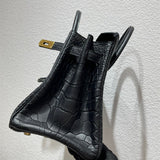  polished everyday bag styled with outfit