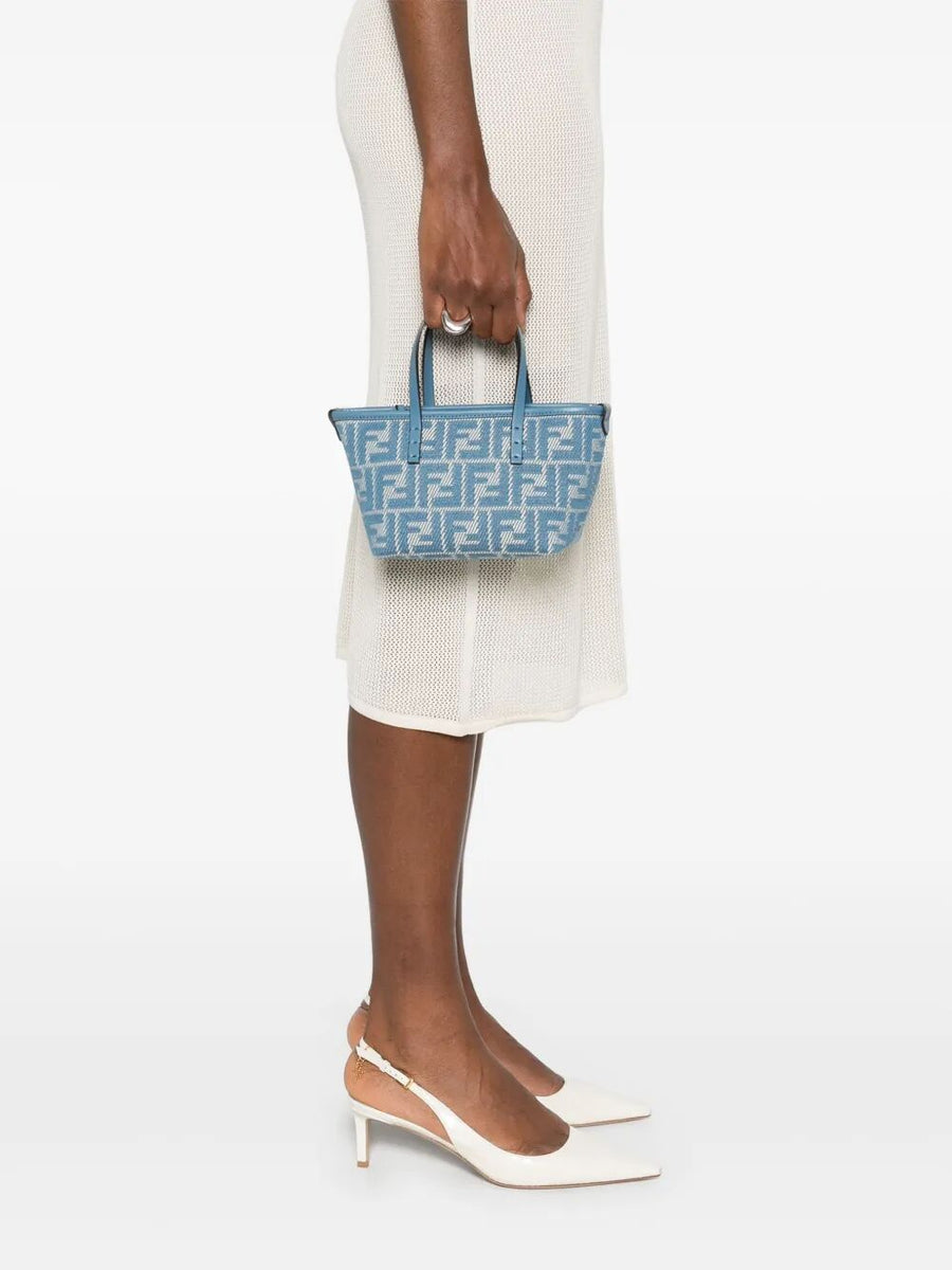 Fendi premium shoulder bags detail and craftsmanship close-up