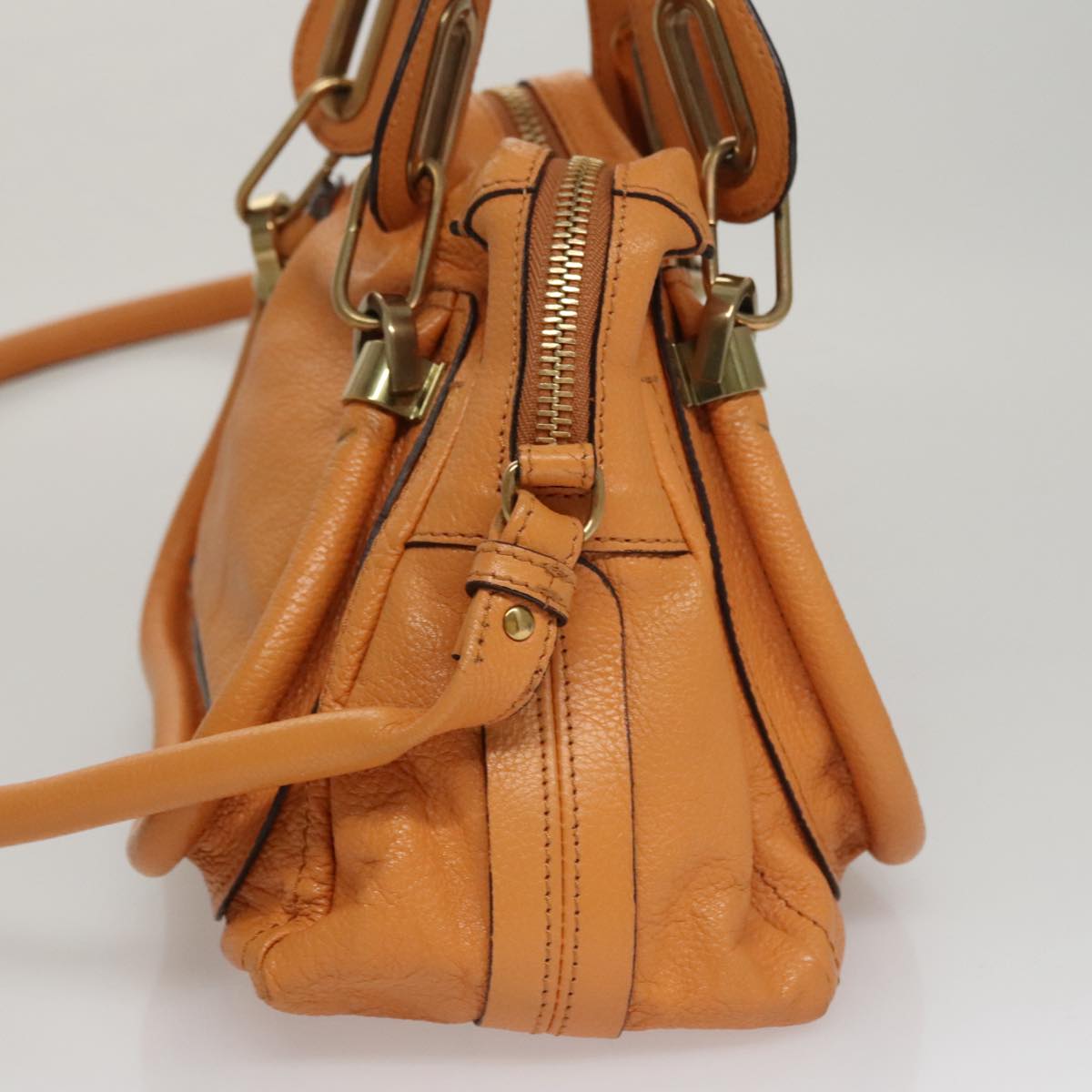 Chloe authentic luxury handbag Beige leather craftsmanship