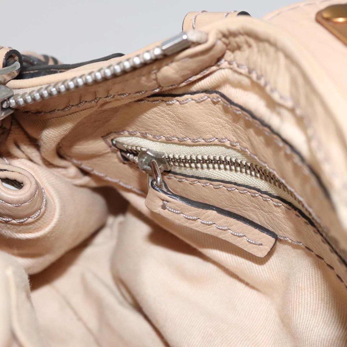 Chloe authentic luxury handbag Beige leather craftsmanship