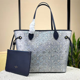  Structured handbag carried on shoulder
