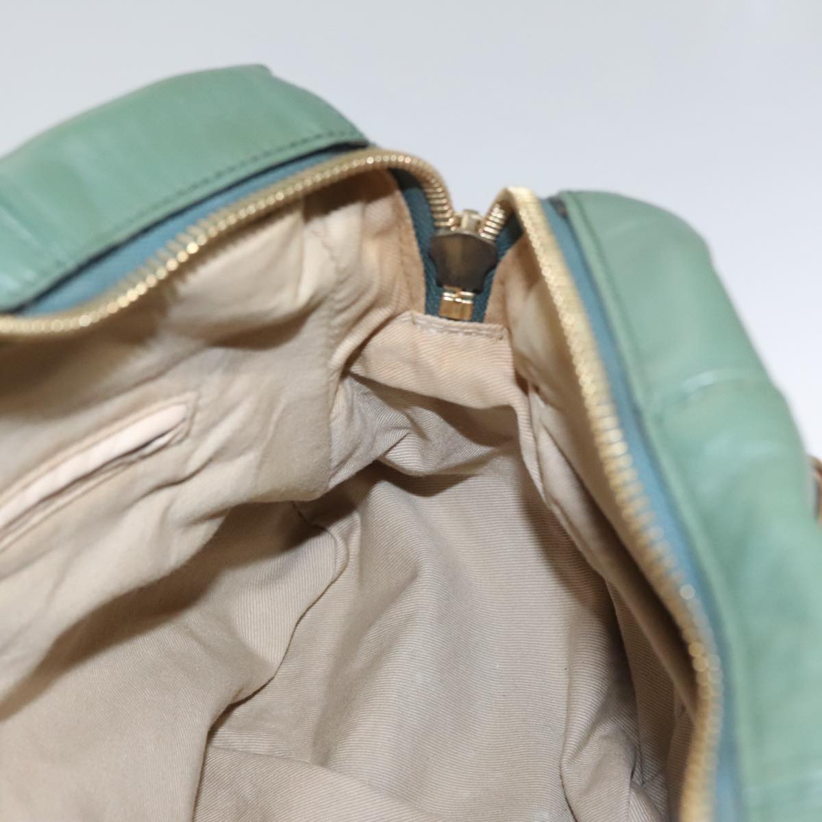 Chloe authentic luxury handbag Green leather craftsmanship