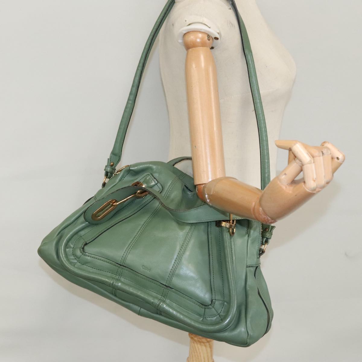 Brivale elegant leather Handbag top view