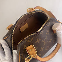 Premium Monogram Tote Bag - Elegant Luxury Women's Designer Handbag - NM4353
