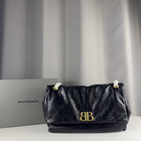 Zivas Charm Effortless Elegance Fashion Handbag (Thoughtfully Structured Design) – Front View 2
