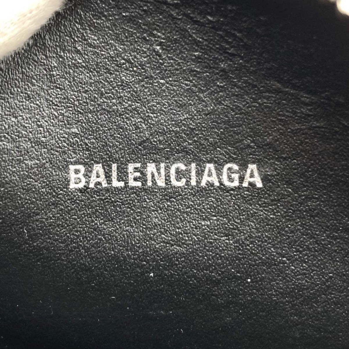 Balenciaga Everyday Shoulder Bag — Designer Shoulder Bag