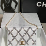  mid purse view 1