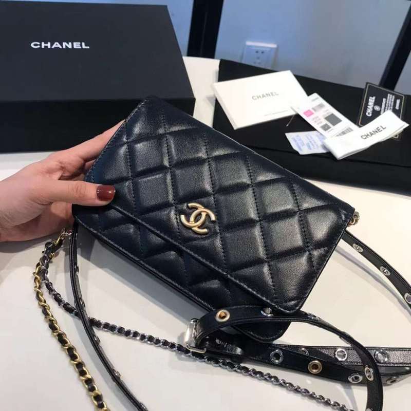 Zivas Charm Everyday Sophistication Luxury Handbag (Premium Everyday Carry) – Side Profile