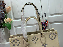 Designer Iconic Top Handle Bag - Luxury Women's Premium Handbag - NM4950