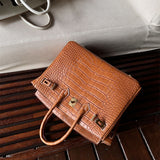 tote bag interior and compartment view 9
