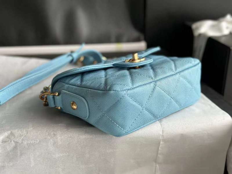 Zivas Charm Refined Structure Everyday Handbag (Designer-Inspired Craftsmanship) – Angled View