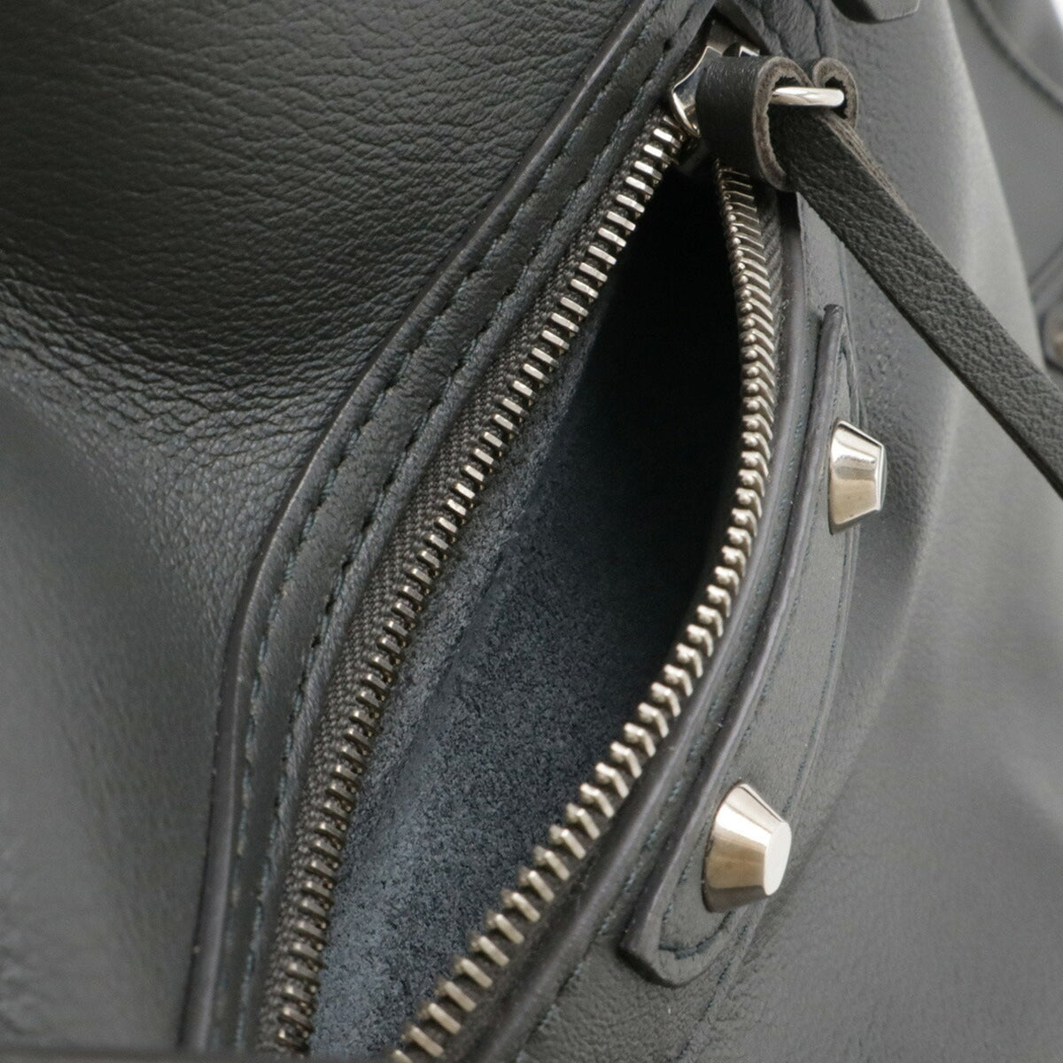 Balenciaga City Shoulder Bag — Designer Shoulder Bag