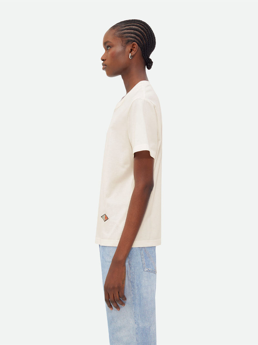 Close-up of Bottega Veneta tee shirts hardware and fine stitching