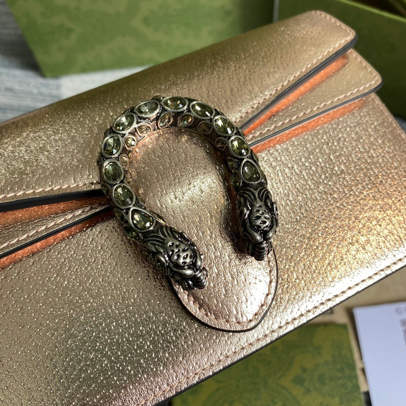 Close-up detail of structured signature women's handbag – women's everyday handbag