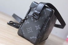 Premium Signature Shoulder Bag - Chic Women's Luxury Designer - NM4396