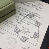 Full view of Van Cleef & Arpels unisex jewelry piece
