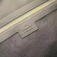 Chic Designer Satchel Bag - Luxury Women's Top Handle Handbag - NM3979