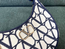 Luxury Structured Shoulder Bag - Women's Premium Designer Fashion - NM2859