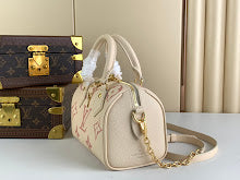 Luxury Designer Crossbody Bag for Women - Premium Fashion Handbag - NM4631