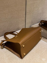Premium Leather Shoulder Bag - Elegant Women's Designer Handbag - NM5605