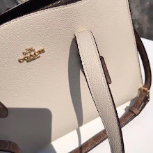 New Premium Signature Shoulder Bag - Chic Women's Luxury Designer - NM6411