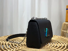 Premium Leather Crossbody Bag - Elegant Women's Designer Handbag - NM4345