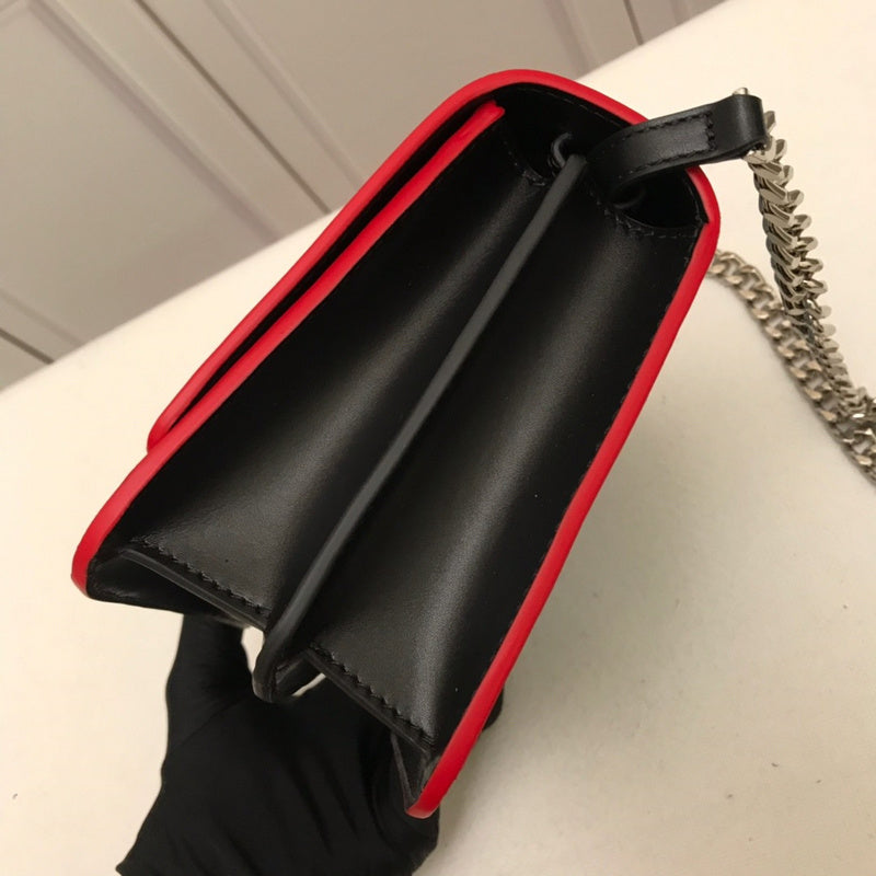 Ziva's Charm handbag – back view (one versatile size)