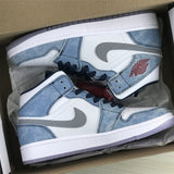 Nike classic monochrome luxury sneakers view 15 retro runner design