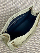 Designer Iconic Tote Handbag - Premium Luxury Women's Fashion - NM3683