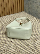 Luxury Designer Crossbody Bag for Women - Premium Fashion Handbag - NM3409