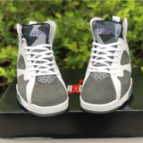 Nike Men's & Women's Premium Low-Top Trainers — Style 181 angle view
