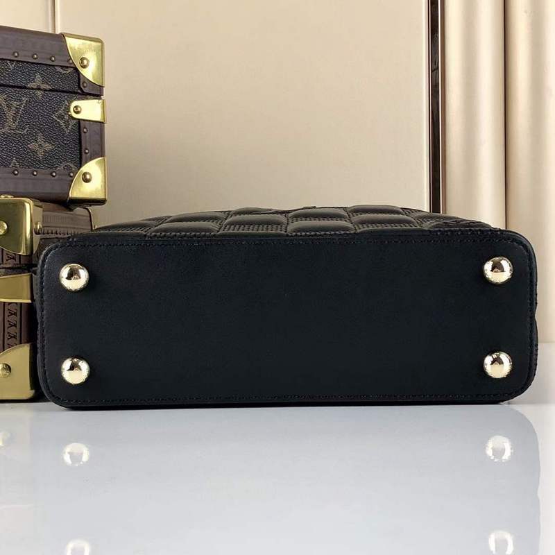 Back view of classic everyday-luxe women's handbag – women's statement bag