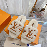Louis Vuitton shoes Style 330 - top view showing design