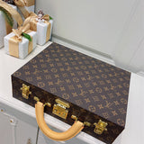  carryall bag close-up of hardware and finish 17