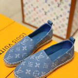 Styling view of Louis Vuitton luxury piece style No.112